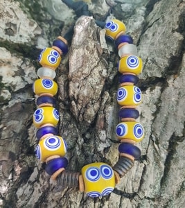 Celtic glass necklace, la téne period replica, yellow
