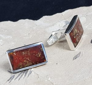 BOUTONS DE MANCHETTE, ARGENT ET AMBRE - AMBRE ET ARGENT{% if kategorie.adresa_nazvy[0] != zbozi.kategorie.nazev %} - BIJOUX EN ARGENT{% endif %}