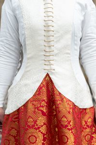 SURCOAT, medieval women's clothing, 14th century