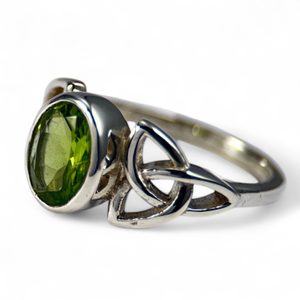 CELTIC KNOT, silver ring, peridot Ag 925/1000
