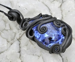 BLUE POWER - PENDANT - PIERRES ET FANTASY{% if kategorie.adresa_nazvy[0] != zbozi.kategorie.nazev %} - BIJOUTERIE{% endif %}