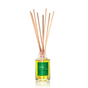 SCOTS PINE REED DIFFUSER - REED DIFFUSERS{% if kategorie.adresa_nazvy[0] != zbozi.kategorie.nazev %} - AROMATHERAPY{% endif %}