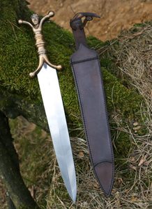 MAEG, Celtic anthropomorphic bronze dagger