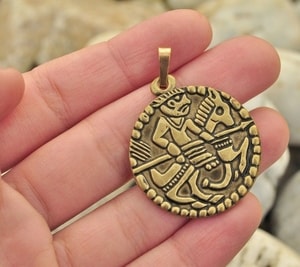 VIKING AMULET THE RIDER - VIKING PENDANTS{% if kategorie.adresa_nazvy[0] != zbozi.kategorie.nazev %} - JEWELLERY - BRONZE, ZINC{% endif %}