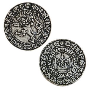 25 paniers Charles IV. et un sac en cuir