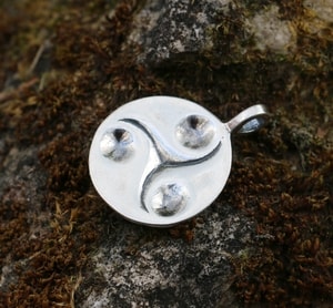 TRISQUE CELTIQUE, pendentif en argent