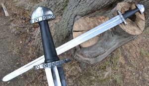 GRIM, VIKING SWORD - ÉPÉES VIKING{% if kategorie.adresa_nazvy[0] != zbozi.kategorie.nazev %} - ARMURERIE: LES ARMES{% endif %}