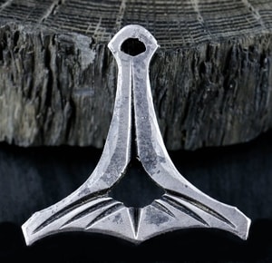 IVAR - MJOLNIR, FORGED THOR'S HAMMER, PENDAT, STEEL - VIKING PENDANTS{% if kategorie.adresa_nazvy[0] != zbozi.kategorie.nazev %} - JEWELLERY - BRONZE, ZINC{% endif %}