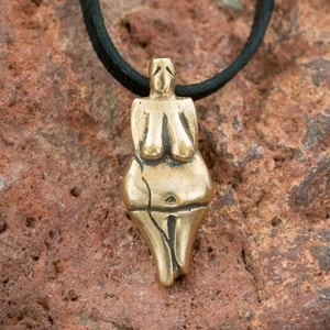 Vénus de Věstonice, pendentif, bronze