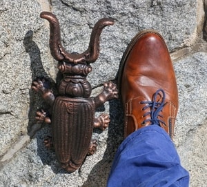 STAG BEETLE, BOOT JACK, METAL - FORGED IRON HOME ACCESSORIES{% if kategorie.adresa_nazvy[0] != zbozi.kategorie.nazev %} - SMITHY WORKS, COINS{% endif %}