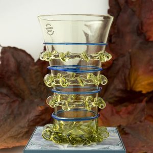 Verre à décor bleu, 13ème siècle