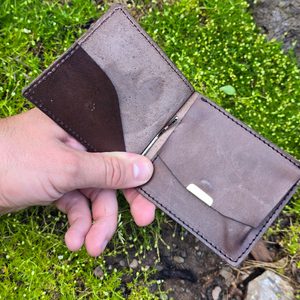 KARLSTEJN, portefeuille en cuir