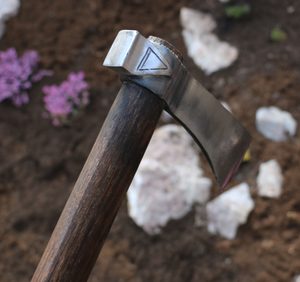 COYOTE, geschmiedetes Tomahawk