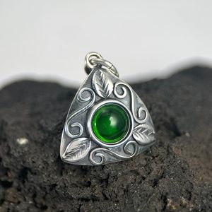 BOUDICCA, sterling silver pendant with greem glass