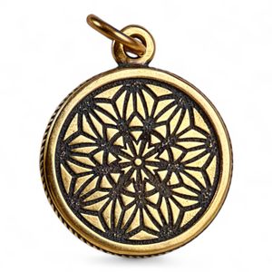VEGVÍSIR SKULL - Icelandic rune, bronze pendant