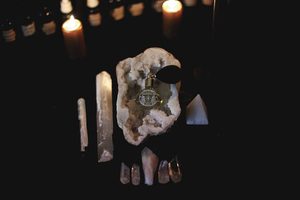 HAMINGJA, NORSE SOUL COLLECTION, BOTANICAL RITUAL ESSENCE - MAGICKÉ OLEJE{% if kategorie.adresa_nazvy[0] != zbozi.kategorie.nazev %} - MAGIE{% endif %}