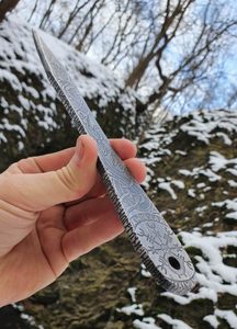 ARROW etched throwing knife with Vegvísir - 1 piece