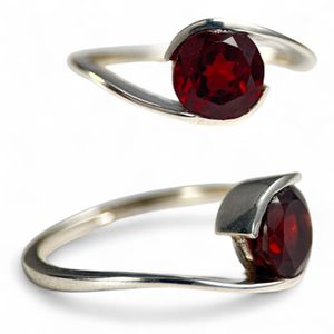 THEBES, ring, garnet silver 925/1000