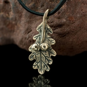 Eichenblatt, Bronze-Anhänger