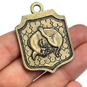 The Cat from the Tavern, pendant, Kingdom Come: Deliverance II