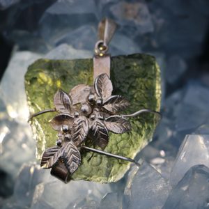 FLORA - MOLDAVITE, silver pendant Ag 925