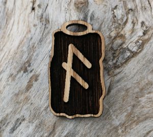 ANSUZ - RUNE - FUTHARK, WOOD - RUNE PENDANTS{% if kategorie.adresa_nazvy[0] != zbozi.kategorie.nazev %} - JEWELLERY - BRONZE, ZINC{% endif %}