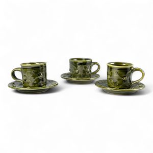 TASSE À EXPRESSO VERTE PLUS GRANDE AVEC SOUCOUPE