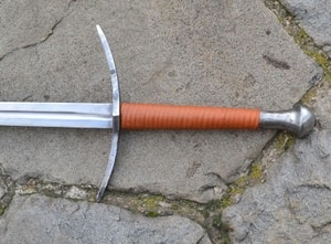 GERT, HAND AND A HALF SWORD - ÉPÉES MÉDIÉVALES{% if kategorie.adresa_nazvy[0] != zbozi.kategorie.nazev %} - ARMURERIE: LES ARMES{% endif %}