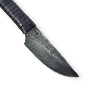 NEWGRANGE, couteau celtique forgé avec fourreau