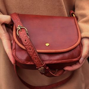 SLAVIA LEDER DAMENHANDTASCHE - TASCHEN{% if kategorie.adresa_nazvy[0] != zbozi.kategorie.nazev %} - LEDERPRODUKTE{% endif %}