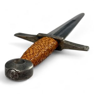 HARID, poignard médiéval forgé