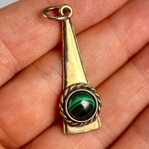 TRIANGLE, pendentif, bronze, malachite
