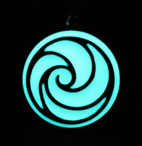 SPIRAL LUMINES PENDENTIF - BIJOUTERIE FANTAISIE{% if kategorie.adresa_nazvy[0] != zbozi.kategorie.nazev %} - BIJOUTERIE{% endif %}