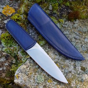 LOGAN DESIGNER KNIFE WITH LEATHER GRIP AND SHEATH, BLUE - KNIVES{% if kategorie.adresa_nazvy[0] != zbozi.kategorie.nazev %} - WEAPONS - SWORDS, AXES, KNIVES{% endif %}