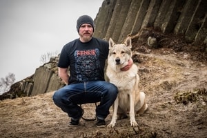 FENRIR ON THE HUNT RED, MEN'S VIKING T-SHIRT - T-SHIRTS PAÏENS{% if kategorie.adresa_nazvy[0] != zbozi.kategorie.nazev %} - T-SHIRTS, BOOTS - ROCK MUSIC{% endif %}