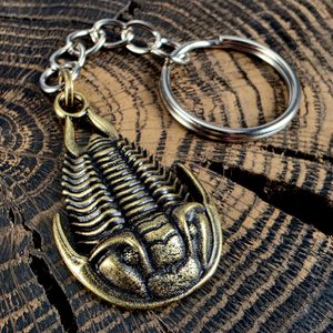 Schlüsselanhänger mit Trilobit, Zink, Altmessing