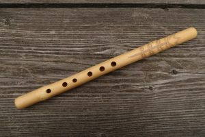 Sifflet à six trous C