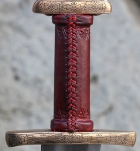 RUNAR, VIKING SWORD PETERSEN TYPE O, BRONZE, SILVER WIRE - VIKING AND NORMAN SWORDS{% if kategorie.adresa_nazvy[0] != zbozi.kategorie.nazev %} - WEAPONS - SWORDS, AXES, KNIVES{% endif %}