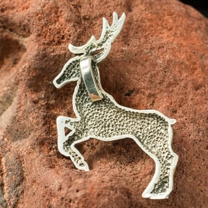 Cerf celtique - Herne, pendentif en argent