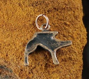 CELTIC BOAR, NEUVY-EN-SULLIAS, BRONZE PENDANT - BRONZE HISTORICAL JEWELS{% if kategorie.adresa_nazvy[0] != zbozi.kategorie.nazev %} - JEWELLERY - BRONZE, ZINC{% endif %}