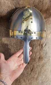 SPANGENHELM V-VI CENTURY - CASQUES VIKINGS ET À NASALE{% if kategorie.adresa_nazvy[0] != zbozi.kategorie.nazev %} - ARMURES ET BOUCLIERS{% endif %}