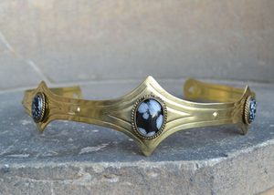 MEDIEVAL GOTHIC CROWN WITH OBSIDIAN, 3 STONES - TIARAS, CROWNS{% if kategorie.adresa_nazvy[0] != zbozi.kategorie.nazev %} - SHOES, COSTUMES{% endif %}