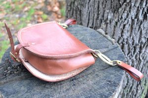 GRIFFIN, MEDIEVAL LEATHER BAG - TASCHEN{% if kategorie.adresa_nazvy[0] != zbozi.kategorie.nazev %} - LEDERPRODUKTE{% endif %}