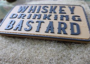 WHISKEY DRINKING BASTARD PATCH, COYOTE BROWN / JTG 3D RUBBER PATCH - MILITARY PATCHES{% if kategorie.adresa_nazvy[0] != zbozi.kategorie.nazev %} - BUSHCRAFT{% endif %}