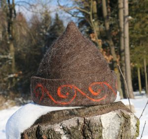 CELTICA, WOOLEN CAP - HATS FOR MEN{% if kategorie.adresa_nazvy[0] != zbozi.kategorie.nazev %} - SHOES, COSTUMES{% endif %}