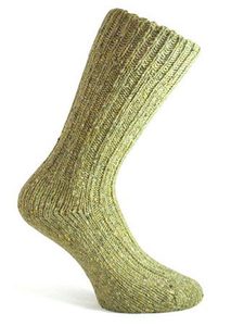 GREEN PLAINS, CHAUSSETTES DE LAINE, DONEGAL, IRLANDE - CHAUSSETTES EN LAINE, DONEGAL, IRLANDE{% if kategorie.adresa_nazvy[0] != zbozi.kategorie.nazev %} - COSTUMES, CHAUSSURES{% endif %}