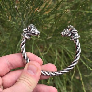 CELTIC BULL BRACELET, TRICHTINGEN, SOLID SILVER 925 - BRACELETS{% if kategorie.adresa_nazvy[0] != zbozi.kategorie.nazev %} - SILVER JEWELLERY{% endif %}