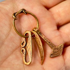 Pendentif viking, bronze