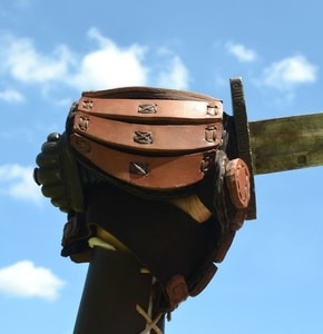 LEATHER GAUNTLET for sword fight, left hand