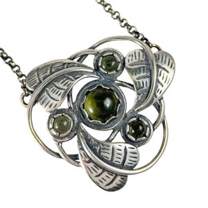 TRISKEL, art nouveau jewellery, necklace, Moldavite Ag 925/1000